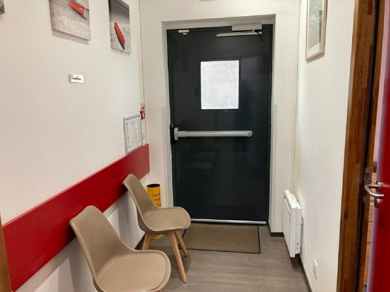 Commerce Meudon 240m² Location commerce Meudon Hauts-de-Seine OLCOM2314594 3